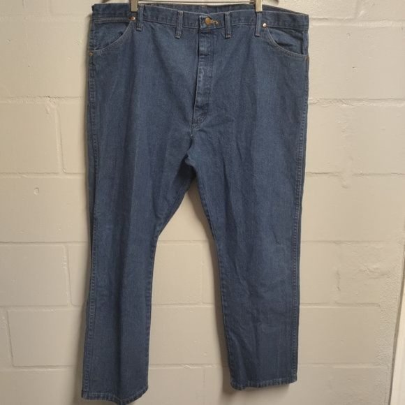 Men's Wrangler 5 pocket jeans size 46x30 - Picture 3 of 5
